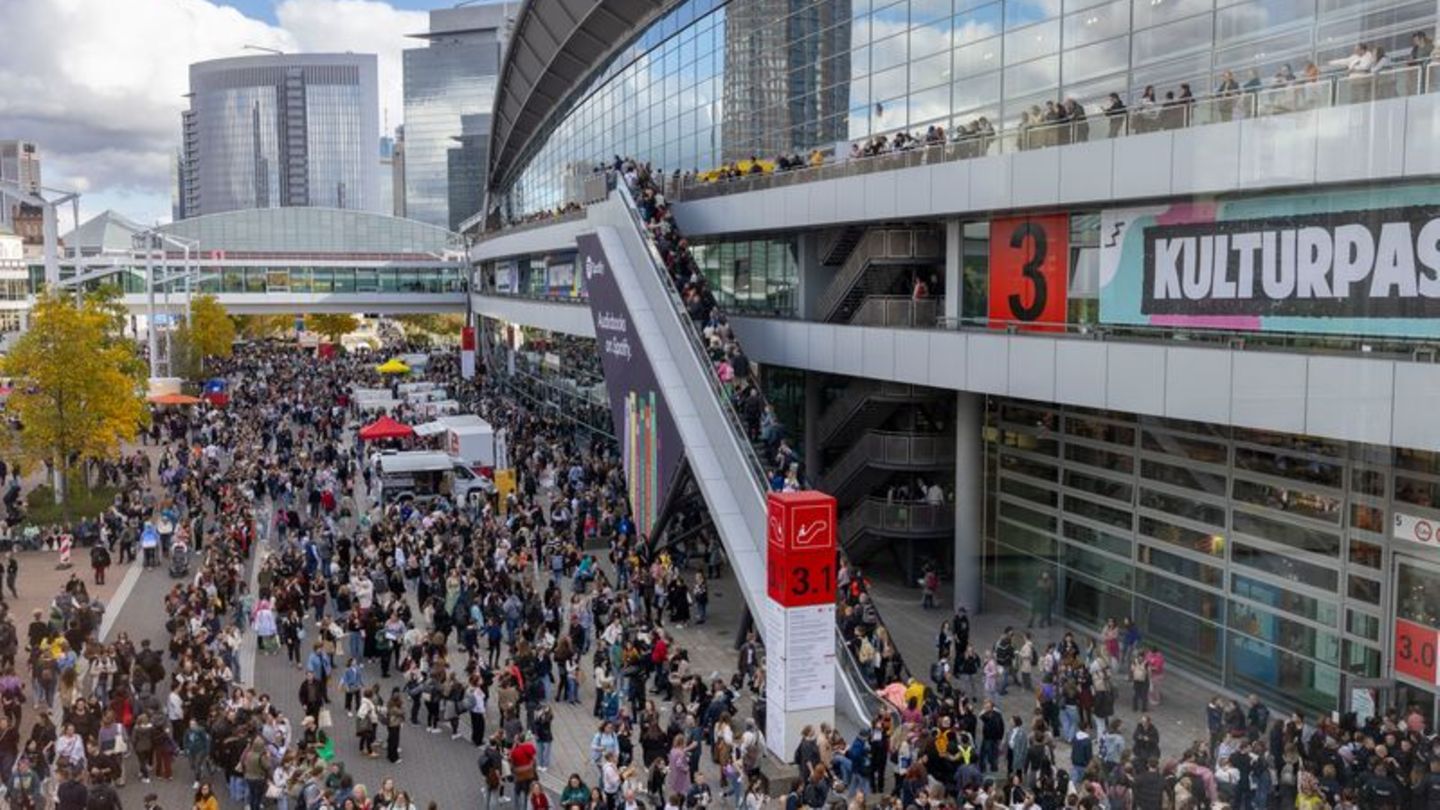 Für Leseratten: Große Nachfrage zur Frankfurter Buchmesse