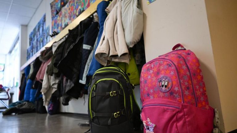 Schulen: "RP": Immer mehr Kinder werden später eingeschult