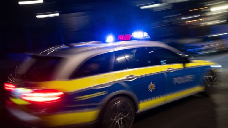 Bedburg-Hau: 43-jähriger Motorradfahrer verunglückt tödlich