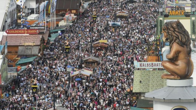 Handydaten: Oktoberfest-Touristen: USA am ersten Wochenende vor Italien