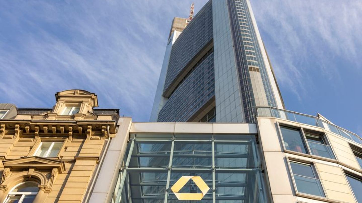 Drohende Übernahme: Angriff der Unicredit - Wird die Commerzbank italienisch?