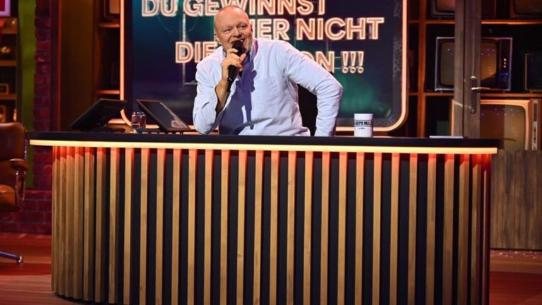 "TV Total"-Rubrik zurück: Zweite Show-Folge: Raab zieht Passanten auf Parkbank ab