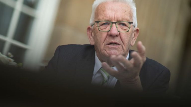 Ministerpräsident: Kretschmann: Internat "war einfach schlimm"