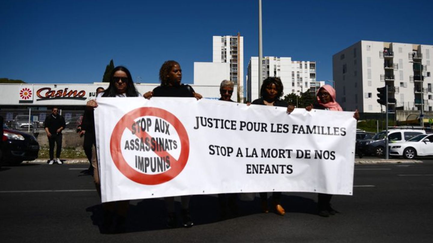 Kriminalität: Drogenkrieg: 87 Einschusslöcher in Schule in Marseille