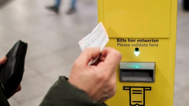 Öffentlicher Nahverkehr: Teurere ÖPNV-Tickets? VBB-Aufsichtsrat vertagt Entscheidung