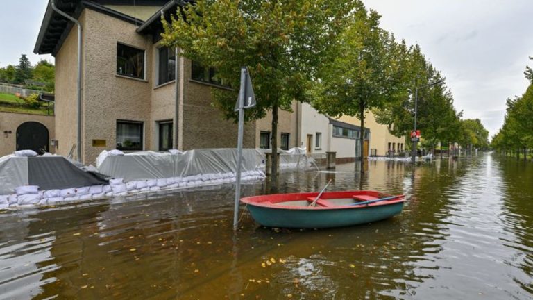 Hochwasser: Oder-Hochwasser: Pegelstände sinken weiter