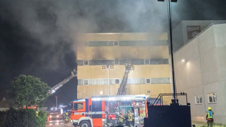 Umwelt: Grundwasser nach Brand in Schokoladenfabrik verunreinigt