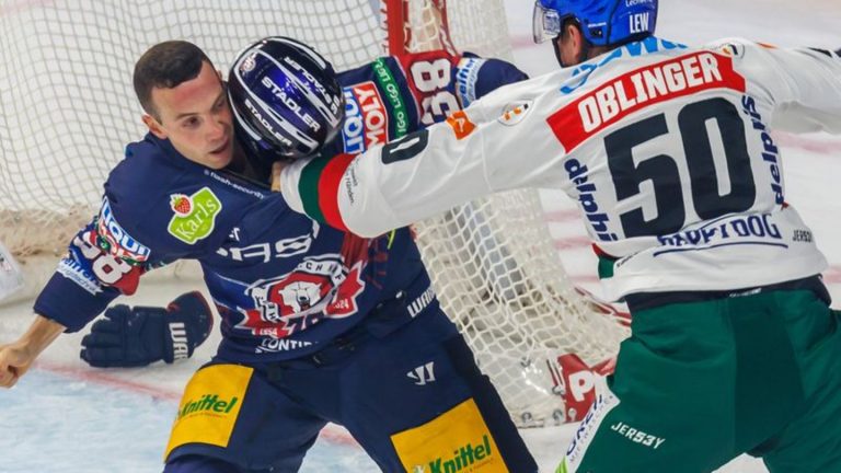 Deutsche Eishockey Liga: 2:6 gegen Augsburg: Eisbären Berlin verpatzen Heimdebüt