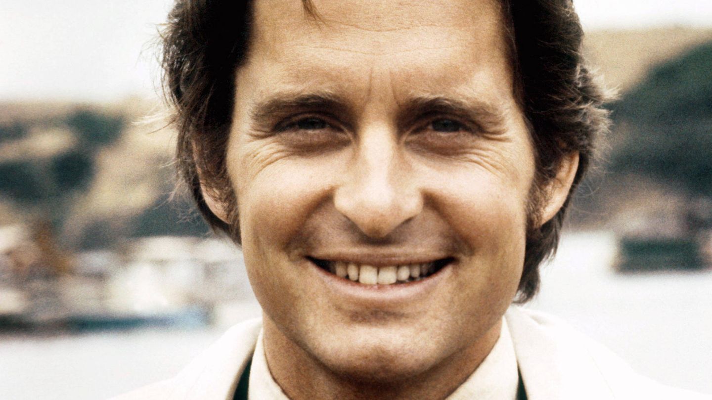 Happy Birthday: Erst nur Sohn, dann selbst ein Star: Michael Douglas wird 80 Jahre alt