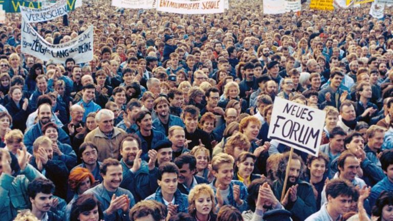 Feier zum Tag der Einheit: Erinnerung an Wegbereiter der Deutschen Einheit