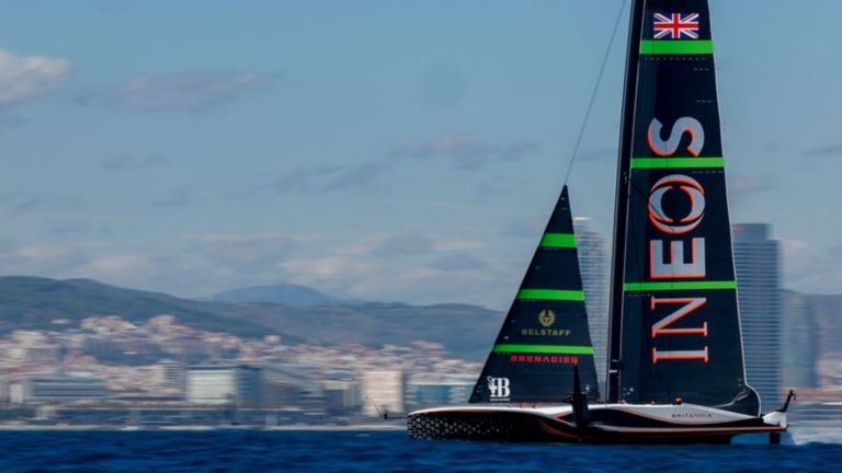 Sieg gegen "Luna Rossa": "Britannia" im America's-Cup-Finale