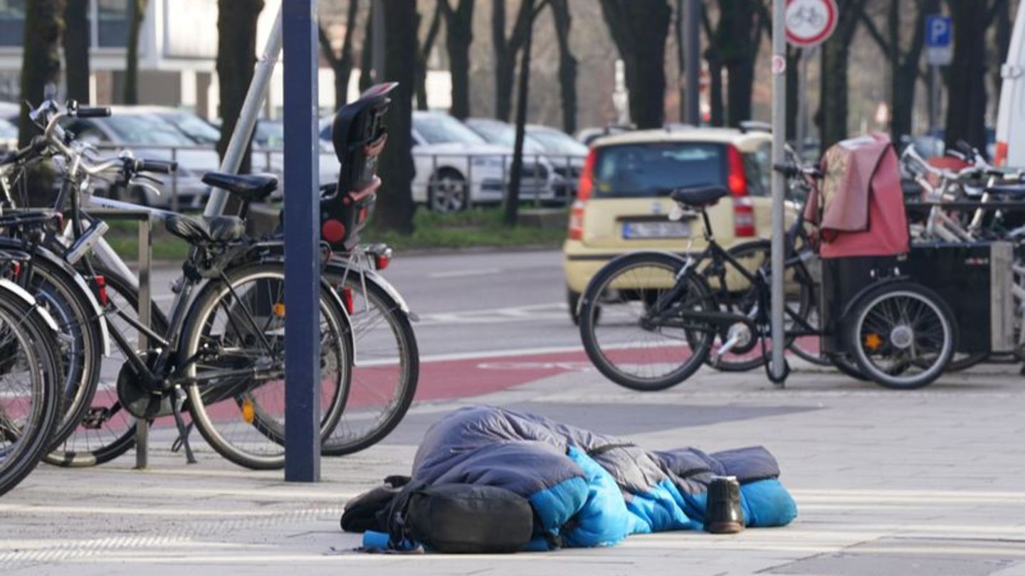 Leben auf der Straße: Zwölf Obdachlose seit März auf Hamburgs Straßen gestorben