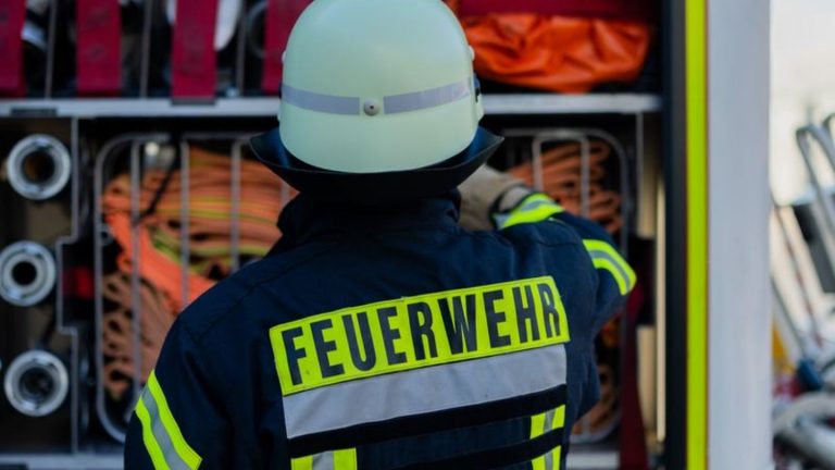 Feuer: Brand in ehemaliger Gaststätte in Merchweiler