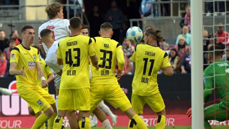 2. Bundesliga: Köln siegt 2:0 gegen dezimierte Ulmer