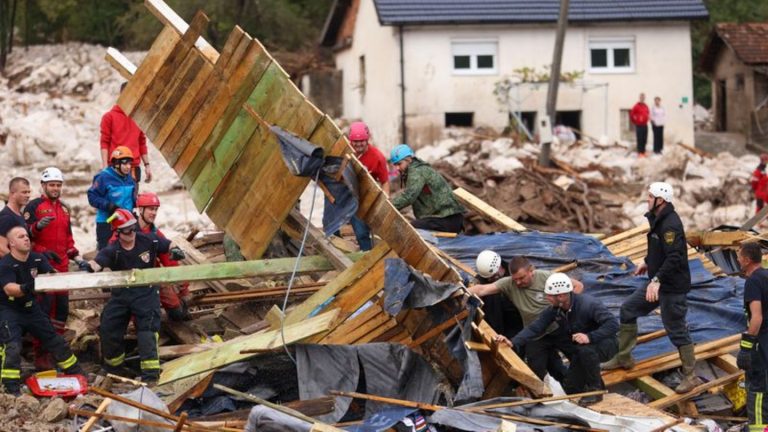 Unwetter am Balkan: Vermisste nach Überschwemmungen in Bosnien-Herzegowina