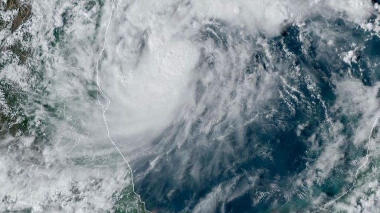 Wetter: Nach "Helene": Hurrikan "Milton" steuert auf Florida zu