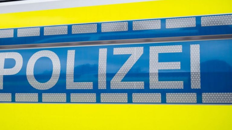 Ohne Führerschein unterwegs: Radfahrer von Moped angefahren - Zwei Schwerverletzte