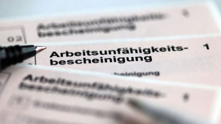 Fehlzeiten: AOK: Krankschreibungen im laufenden Jahr auf Höchststand