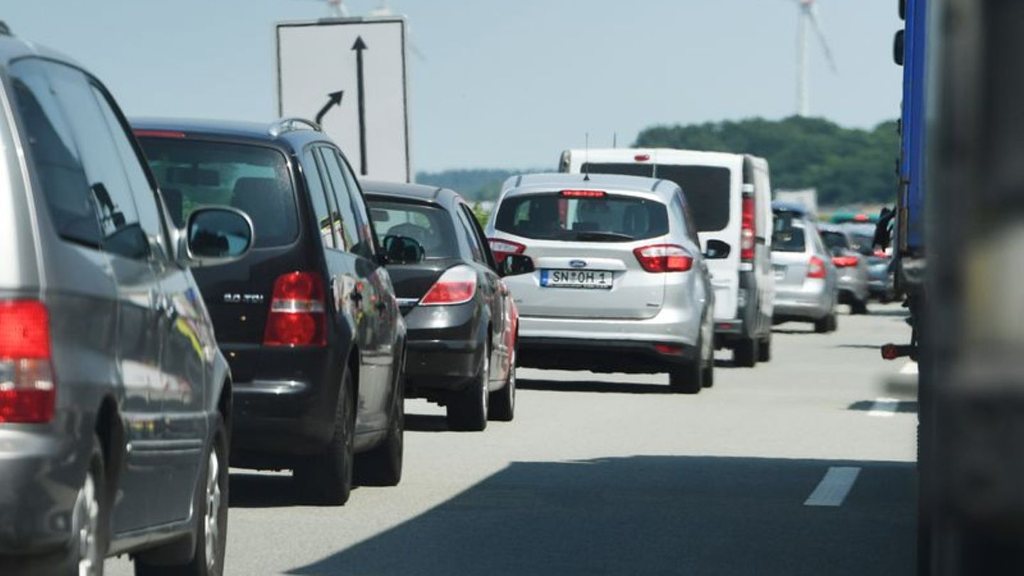 Verkehr: Autodichte in Mecklenburg-Vorpommern gestiegen