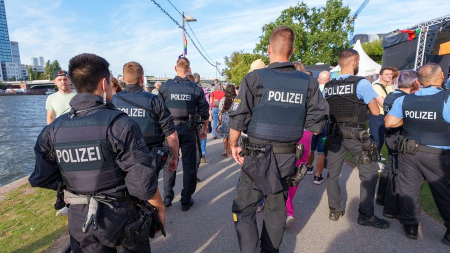 Sicherheitsbehörden: Dienststellen-Wechsel von Polizisten soll auf den Prüfstand