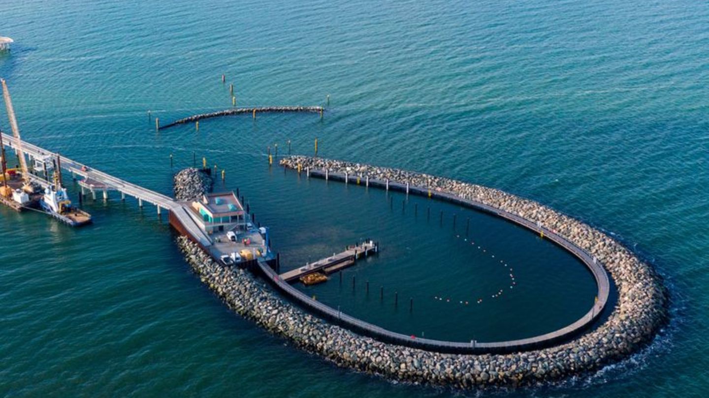 Inselhafen vor Prerow: Inselhafen und Seebrücke in Prerow werden eröffnet