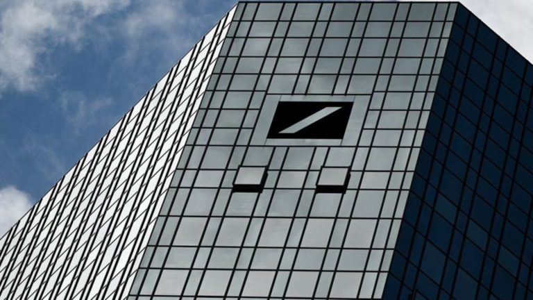 Dax-Konzern: Deutsche Bank schafft Gewinnsprung dank Postbank-Vergleich