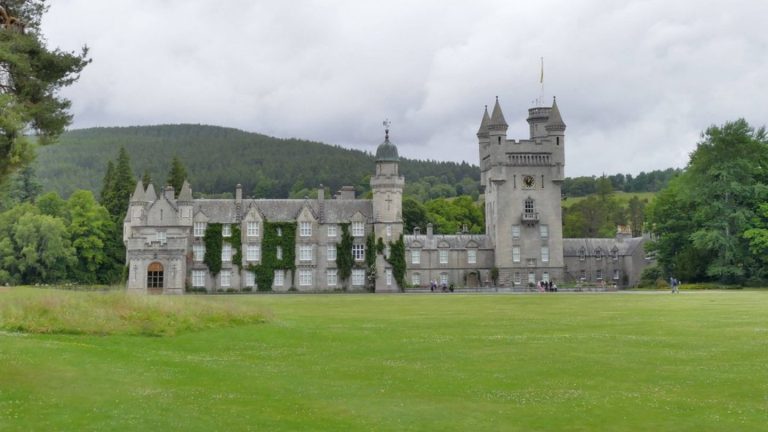 Schloss Balmoral: Normalo-Hochzeiten wohl doch nicht möglich