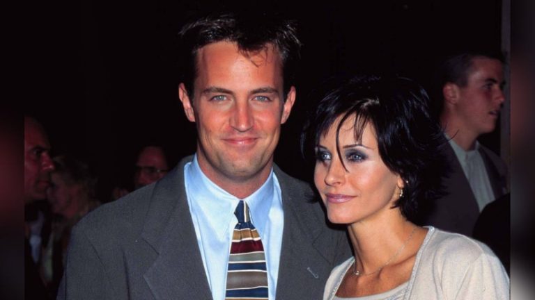 Courteney Cox: "Friends"-Co-Star erinnert an Matthew Perry