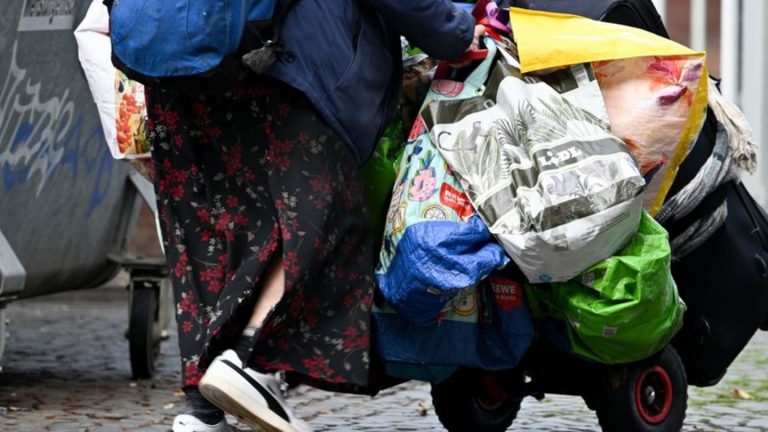 Obdachlosigkeit: Frankfurt erweitert Hilfe für Obdachlose