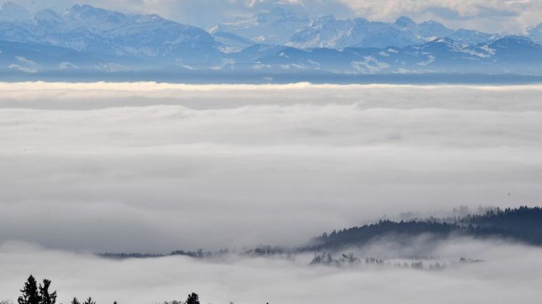 Wetter: Sonne in den Bergen, Nebel im Tal - November beginnt mild