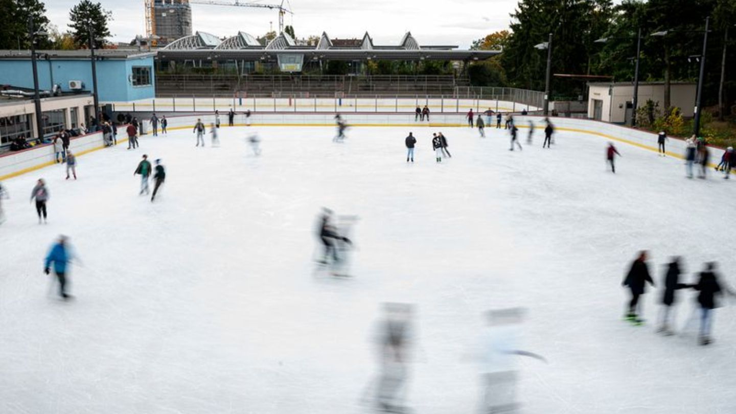 Wintersaison: Eisstadion Neukölln startet mit kostenlosem Angebot