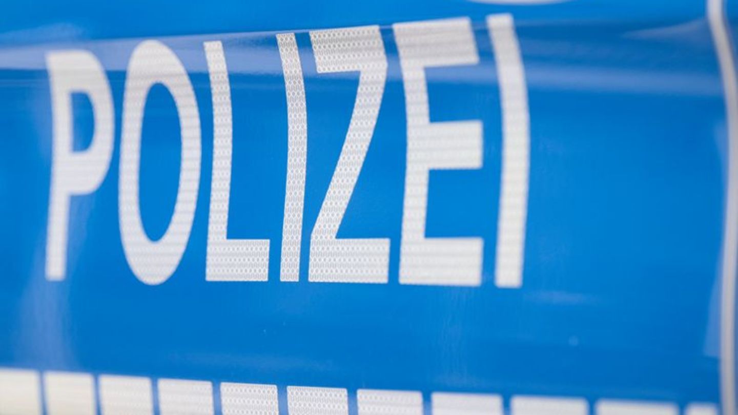 Kriminalität: Streit eskaliert: Mann durch Messerstiche schwer verletzt