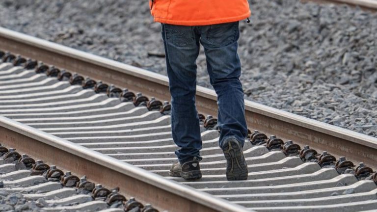 Bahnverkehr: Ausgefallenes Stellwerk beeinträchtigt Zugverkehr