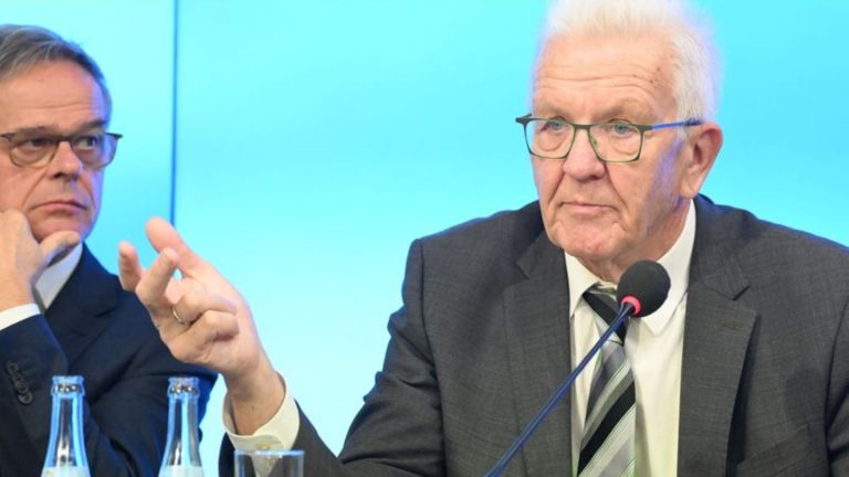 Finanzen: Kretschmann prognostiziert schwierige Haushaltsverhandlungen