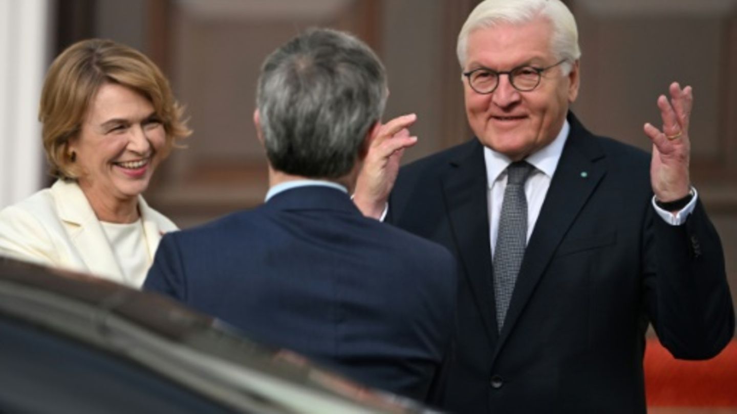 Steinmeier würdigt Beteiligte der friedlichen Revolution in der DDR