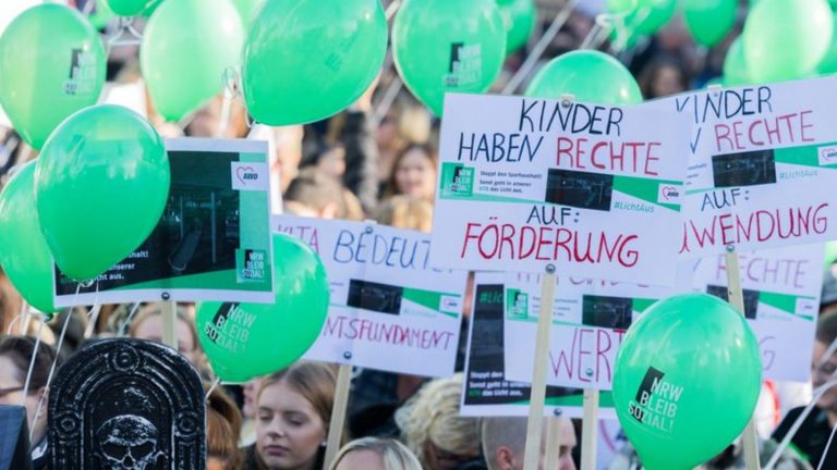 Protest: Kürzungen im Sozialbereich: Verbände organisieren große Demo