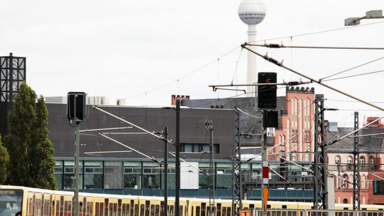 S-Bahn-Ausschreibung: Kreise: S-Bahn-Ausschreibung verzögert sich weiter