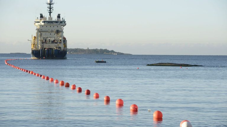 Kommunikationskabel: Unterseekabel in der Ostsee beschädigt