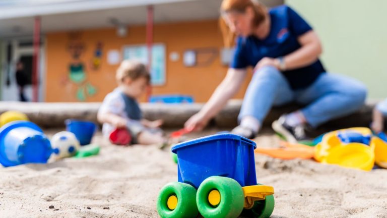 Mehr Flexibilität: NRW lockert Personalvorgaben in Kitas bei Ausfällen