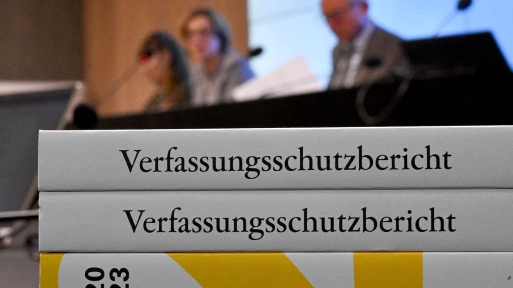 Prozess wegen Strafbefehls: Gericht verhandelt gegen Baptisten wegen Volksverhetzung