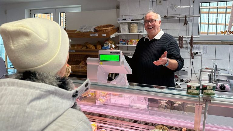 Leben auf dem Land: Hybrider Betrieb soll Dorfläden schützen