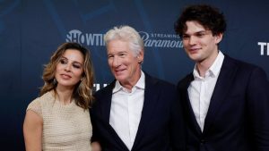 Richard Gere: Familienauftritt bei Serien-Premiere