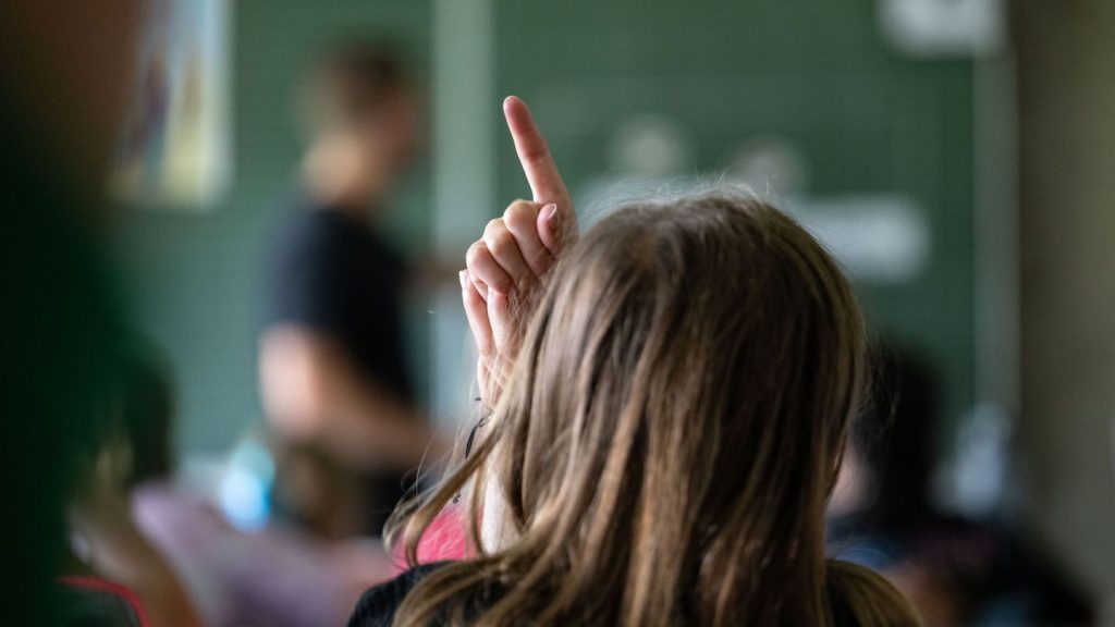 Haushaltsplanung: Hunderte Lehrer mehr - Koalition einigt sich