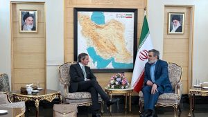 Streit über Atomprogramm: Kritik an Atom-Resolution: Iran will neue Zentrifugen bauen