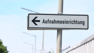 Flüchtlinge: Tausende Migranten verlassen Südwesten mit Finanz-Hilfe