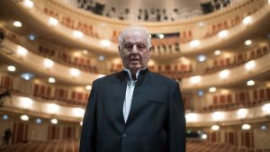 Musik: Dirigent Daniel Barenboim fällt erneut wegen Krankheit aus