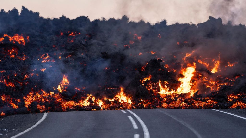 Vulkanausbruch auf Island: Lava schon auf Parkplatz der Blauen Lagune – was Reisende jetzt wissen müssen