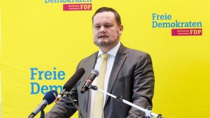 MV-FDP ohne Generalsekretär: Personalquerelen überschatten Wahlkampf-Start der FDP in MV