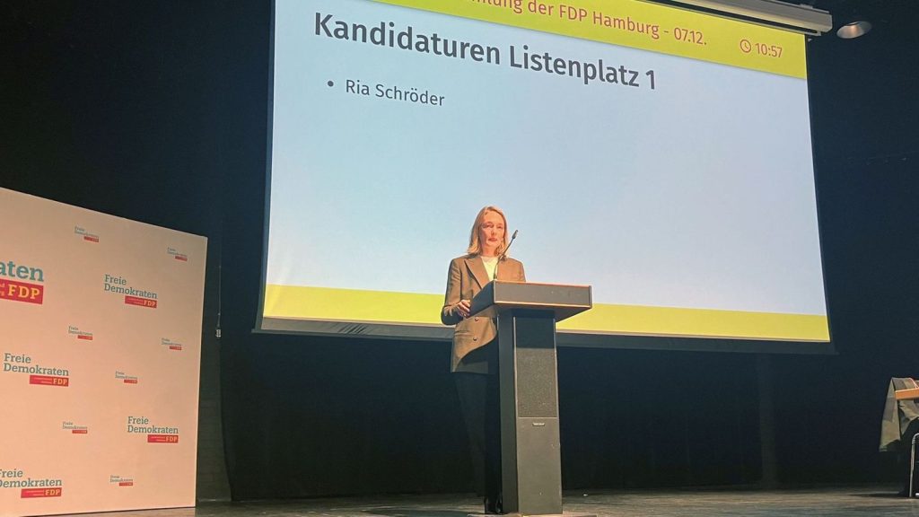 Bundestagswahl: Hamburger FDP wählt Ria Schröder zu Spitzenkandidatin