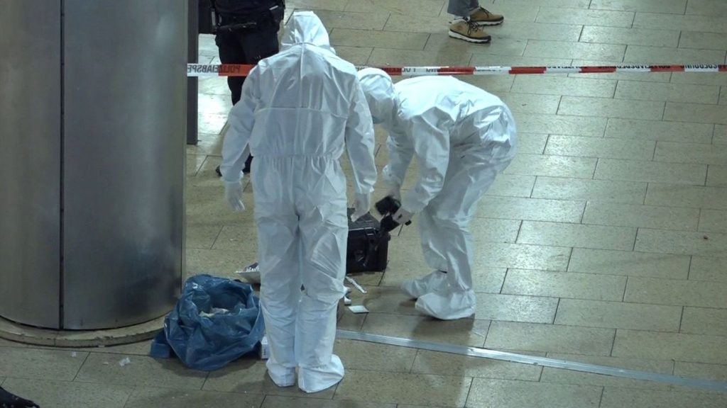 Kriminalität: Stiche im Hauptbahnhof - Tatverdächtiger in U-Haft